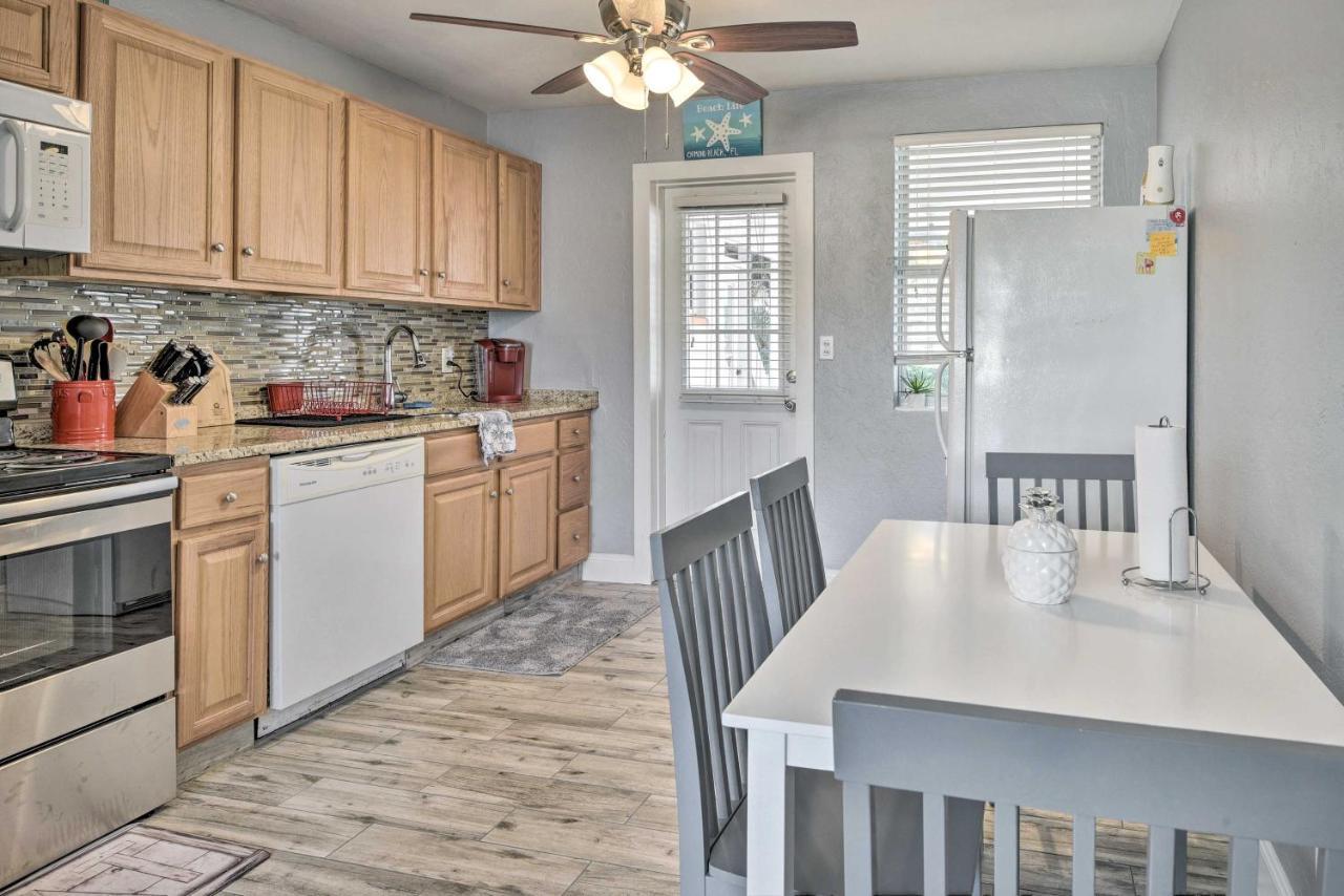 Ormond Beach Home With Screened Porch, Walk To Shore Exterior photo